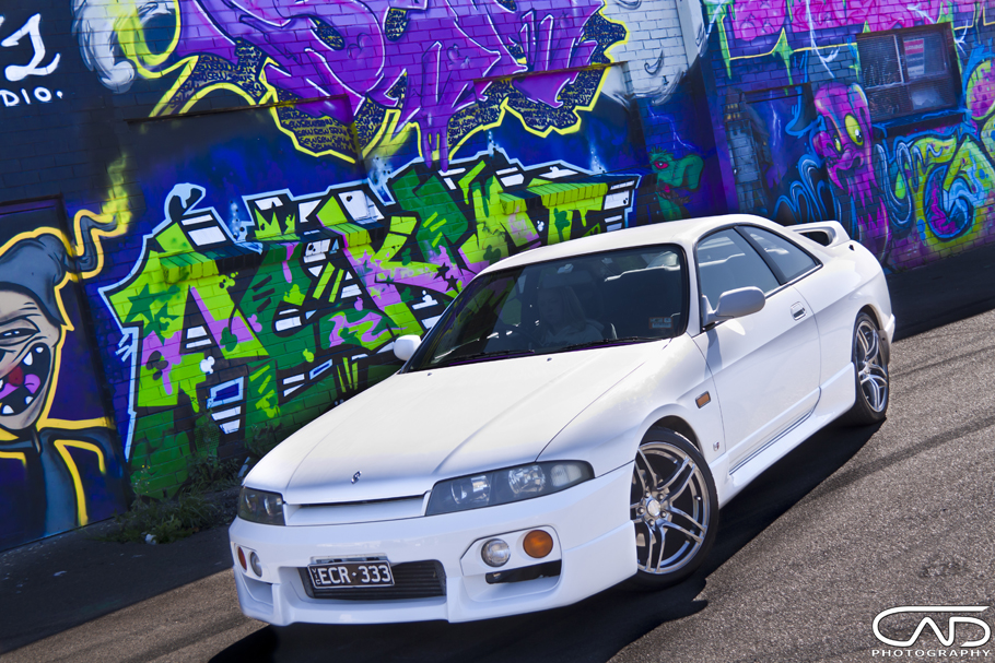 White R33 Skyline